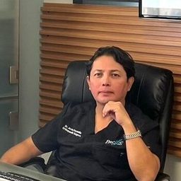 Dr. Javier Escamilla Penagos